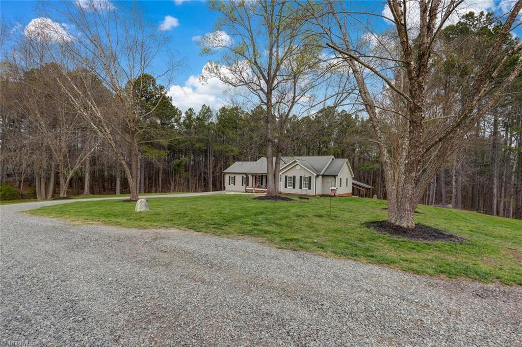 421 Aspen Road Reidsville, NC 27320 - Photo 1 of 49 Gallery Image 1