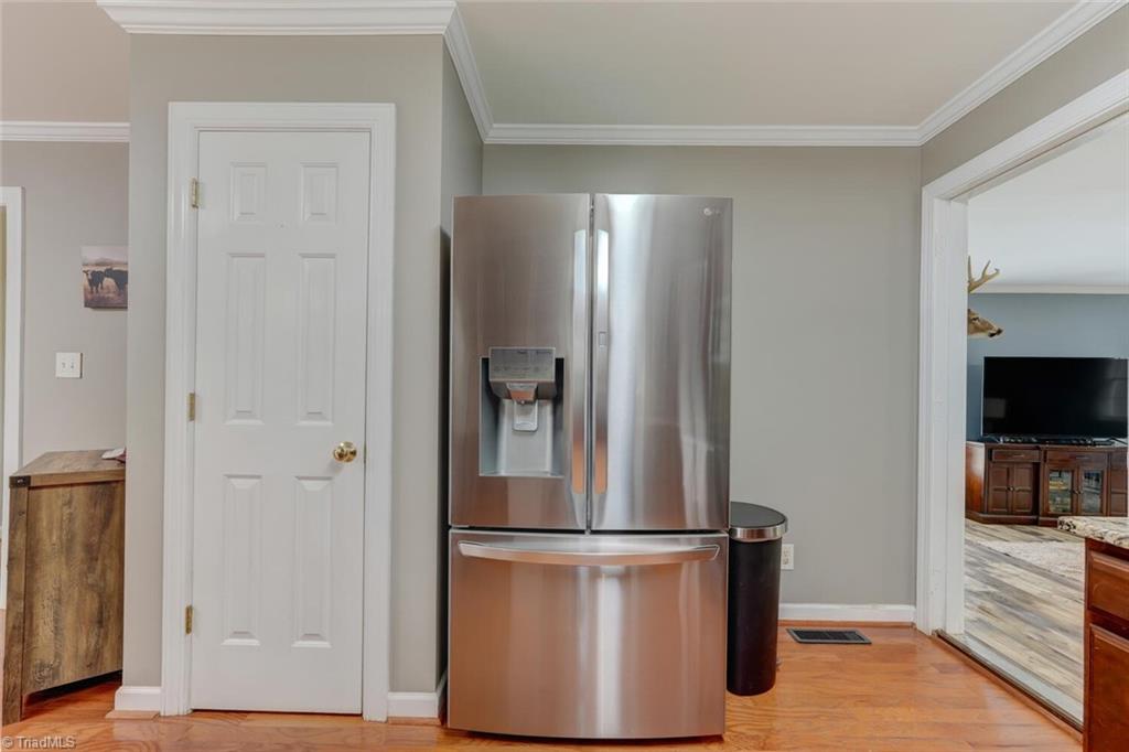 421 Aspen Road Reidsville, NC 27320 - Photo 19 of 49 Gallery Image 19