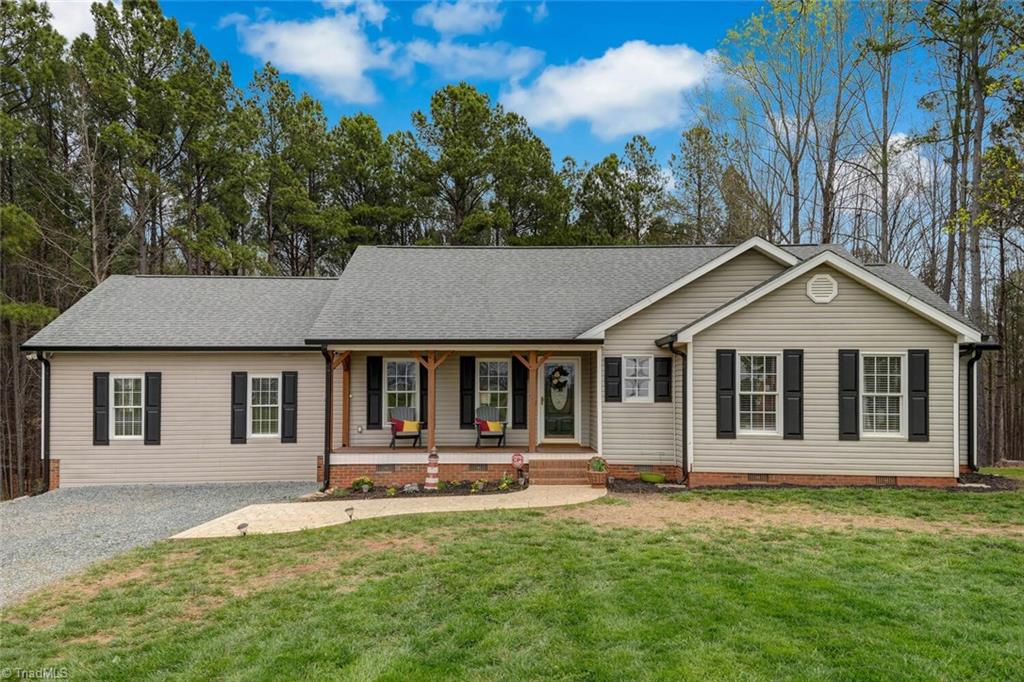 421 Aspen Road Reidsville, NC 27320 - Photo 9 of 49 Gallery Image 9