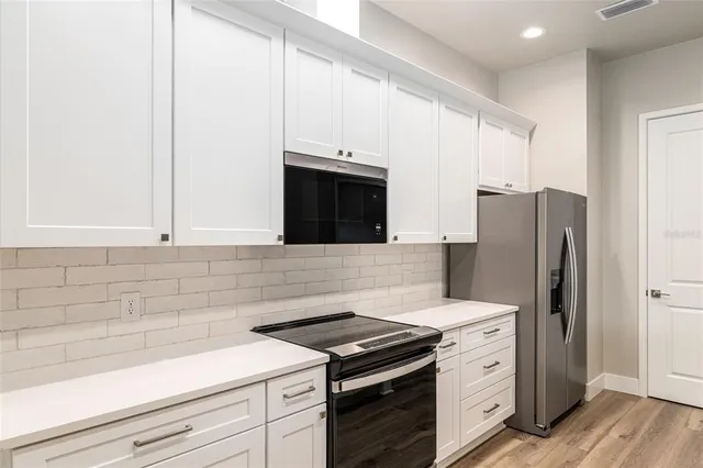 $474,900 | 939 Northwest 132nd Boulevard, Newberry, FL 32669