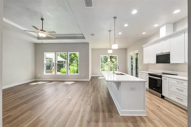 $474,900 | 939 Northwest 132nd Boulevard, Newberry, FL 32669