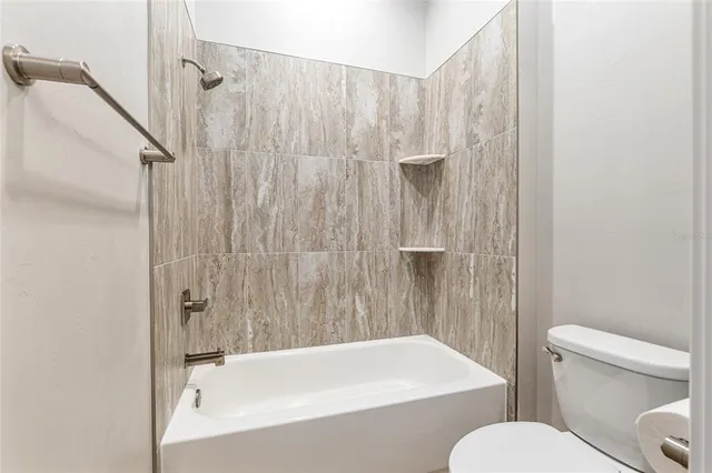 $474,900 | 939 Northwest 132nd Boulevard, Newberry, FL 32669