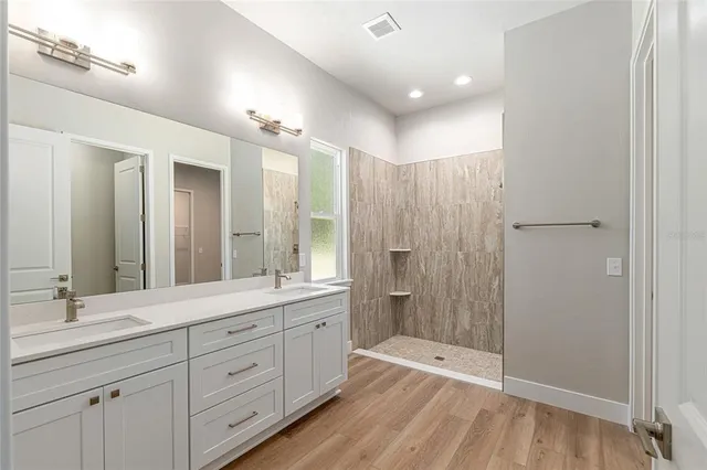 $474,900 | 939 Northwest 132nd Boulevard, Newberry, FL 32669