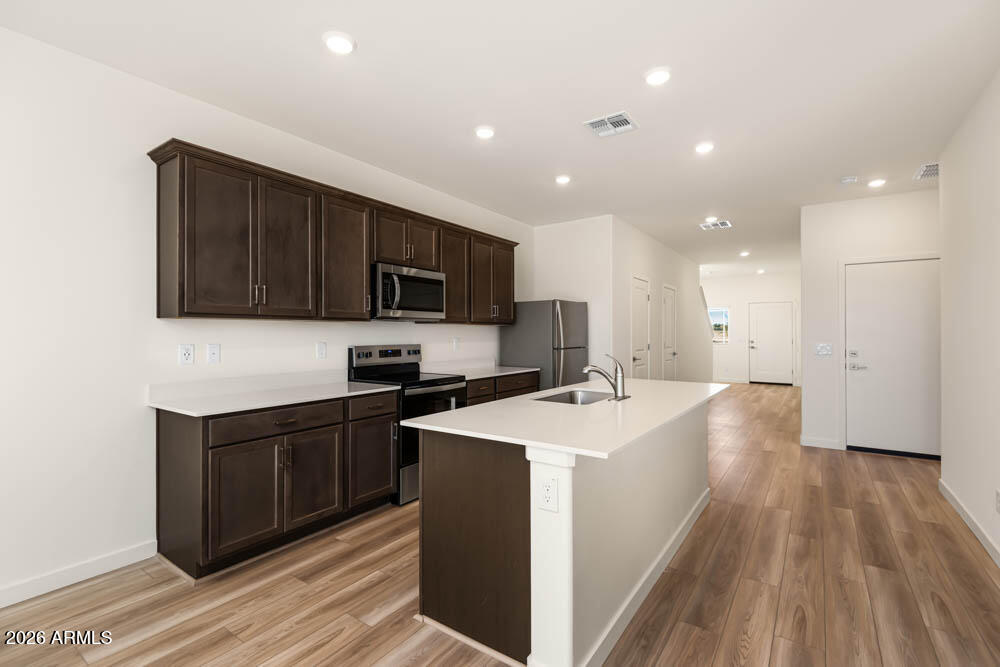 708 Maricopa Road Florence, AZ 85132 - Photo 4 of 14 DSC_6604
