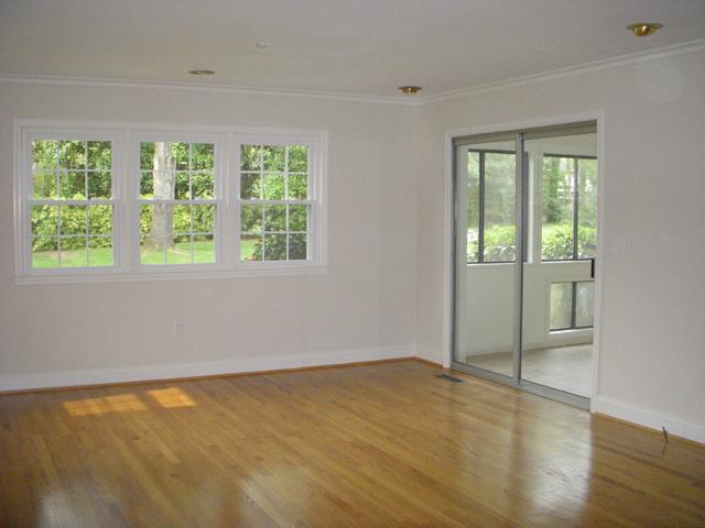 1111 Edwards Road Greenville, SC 29615 - Photo 6 of 14 Gallery Image 6