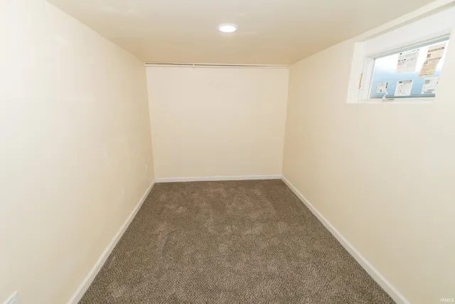 $199,000 | 932 South Lombardy Drive, South Bend, IN 46619