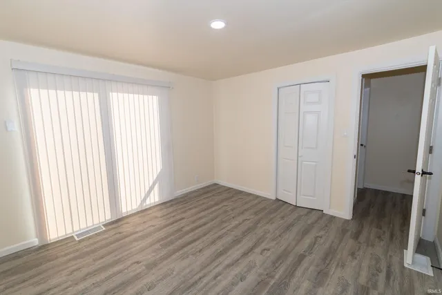 $199,000 | 932 South Lombardy Drive, South Bend, IN 46619