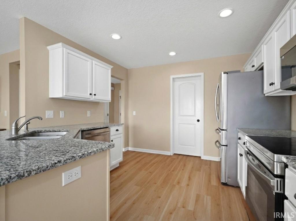 13071 Slash Pass Fort Wayne, IN 46818 - Photo 16 of 35