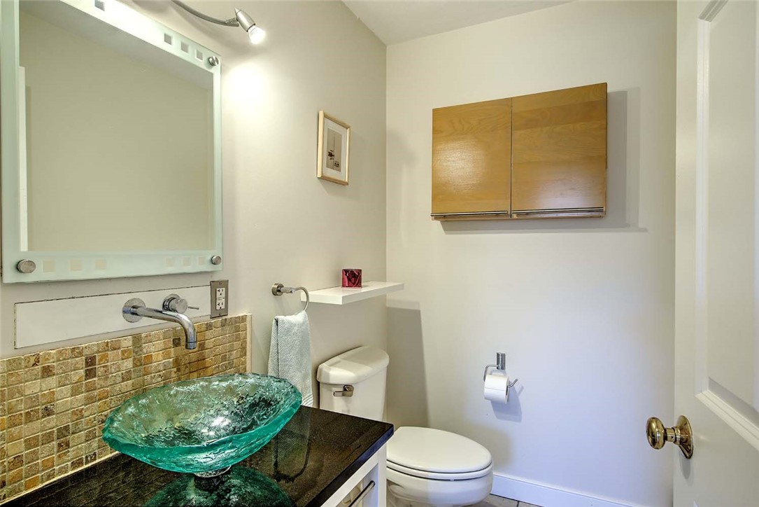 59 Intrepid Lane Jamestown, RI 02835 - Photo 15 of 36 First Floor Half Bath