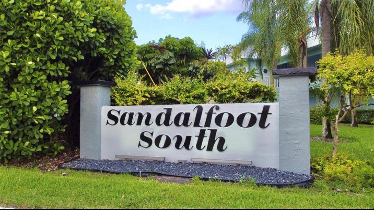 9880 Marina Boulevard, Unit 1520 Boca Raton, FL 33428 - Photo 21 of 36 Front of Community