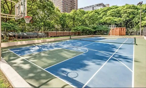 a view of an outdoor space