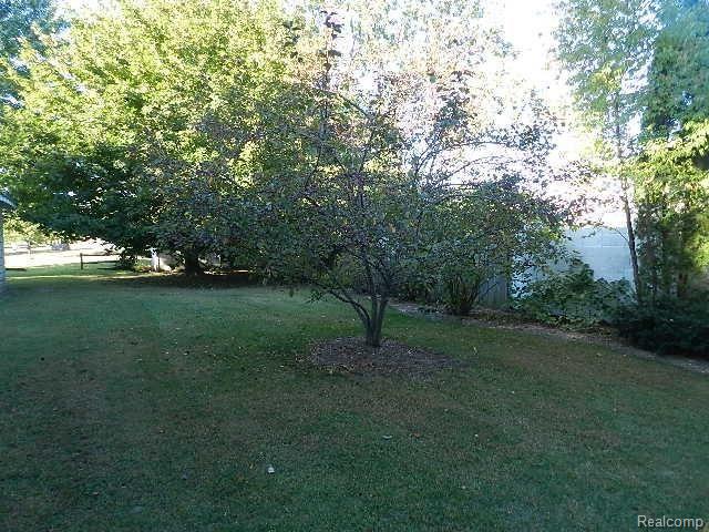 63030 Haven Ridge Road New Haven, MI 48050 - Photo 20 of 21 DSCN5599.JPG