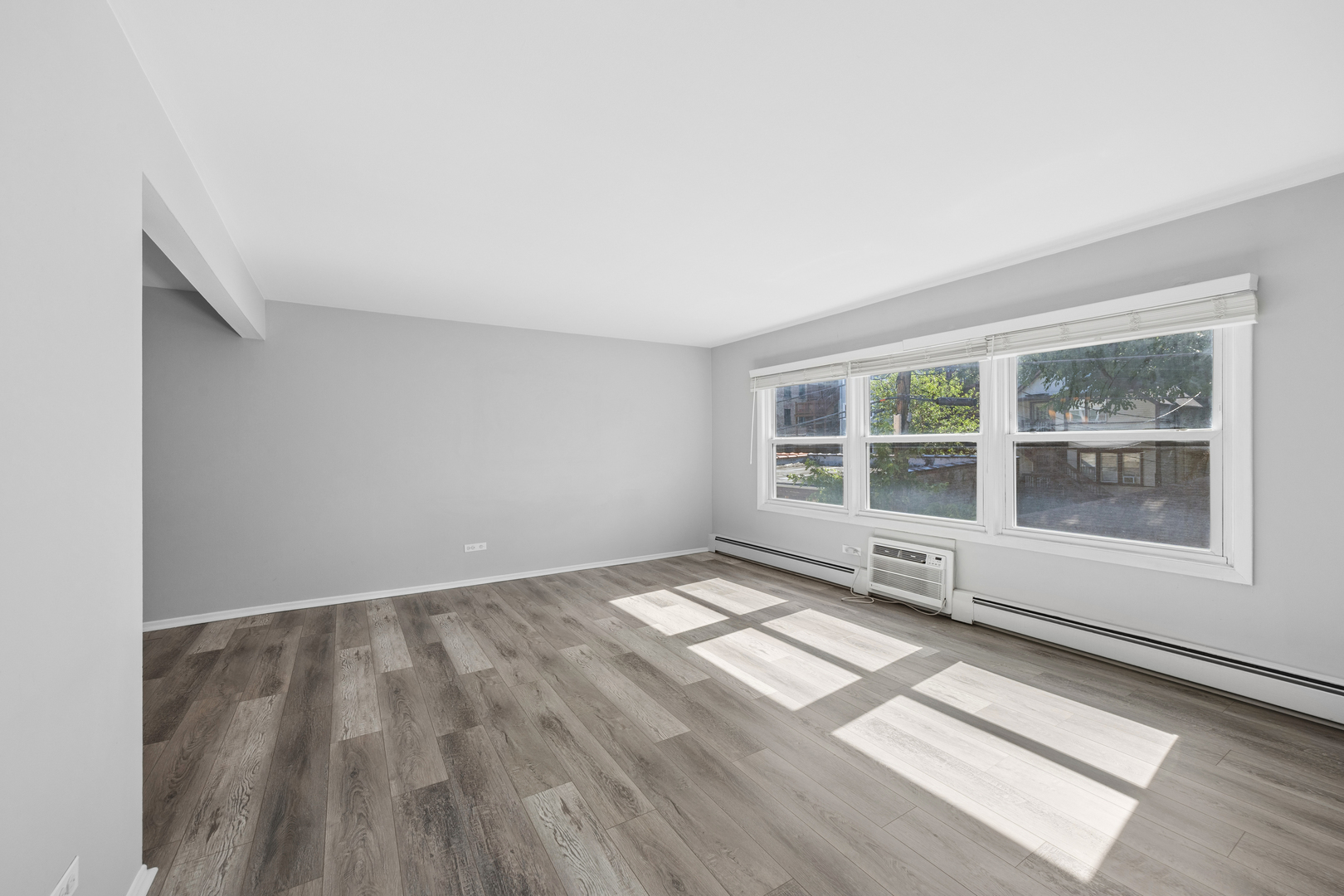 1025 Randolph Street, Unit 112 Oak Park, IL 60302 - Photo 3 of 25