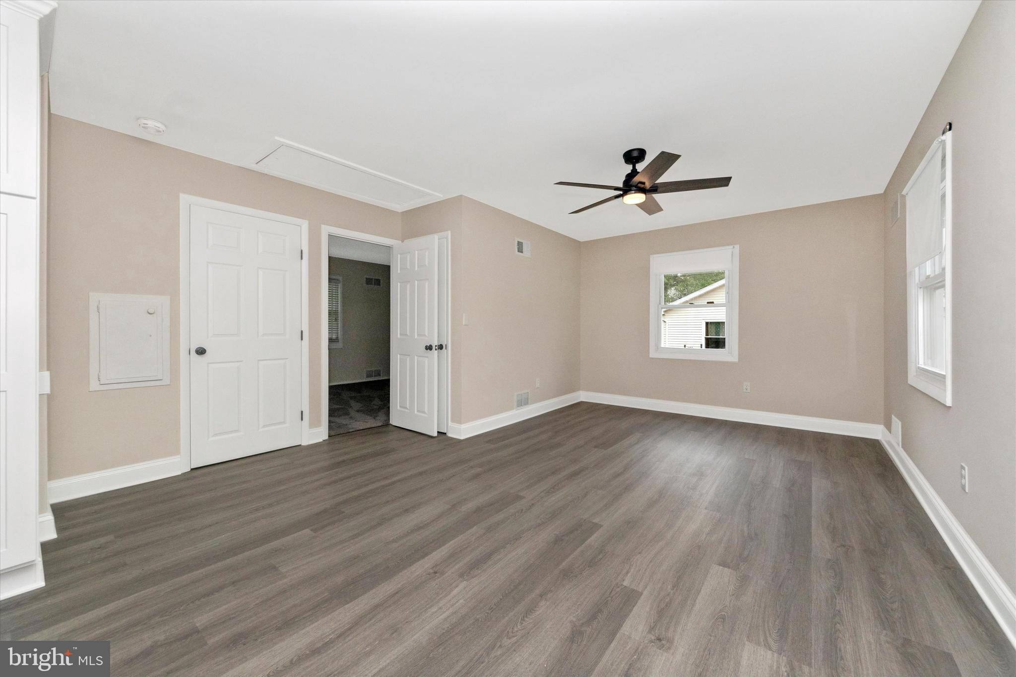 9083 Old Scaggsville Road Laurel, MD 20723 - Photo 25 of 54 Large kitchen with huge dining area