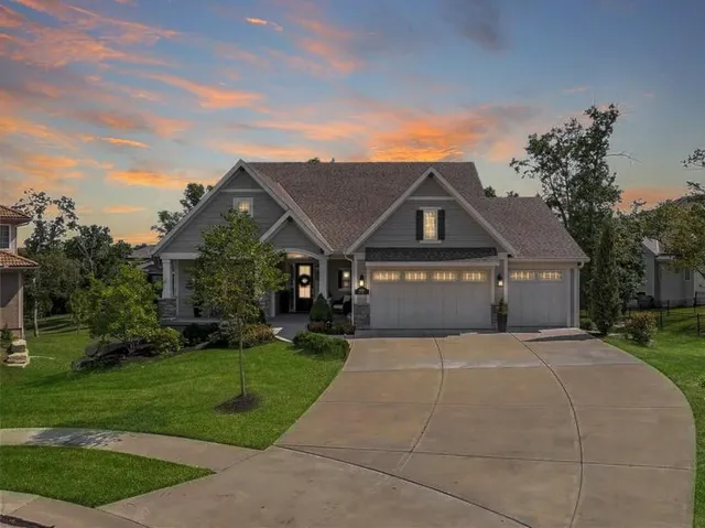 $1,300,000 | 9259 Deer Run Street, Lenexa, KS 66220