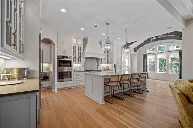 $1,300,000 | 9259 Deer Run Street, Lenexa, KS 66220