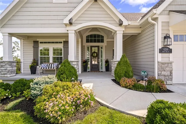 $1,300,000 | 9259 Deer Run Street, Lenexa, KS 66220
