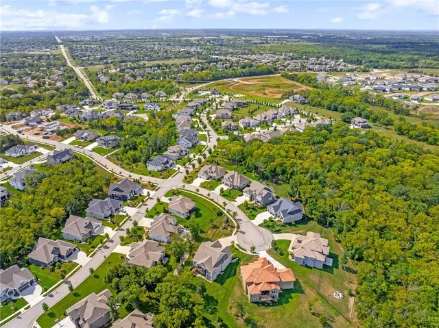 $1,300,000 | 9259 Deer Run Street, Lenexa, KS 66220