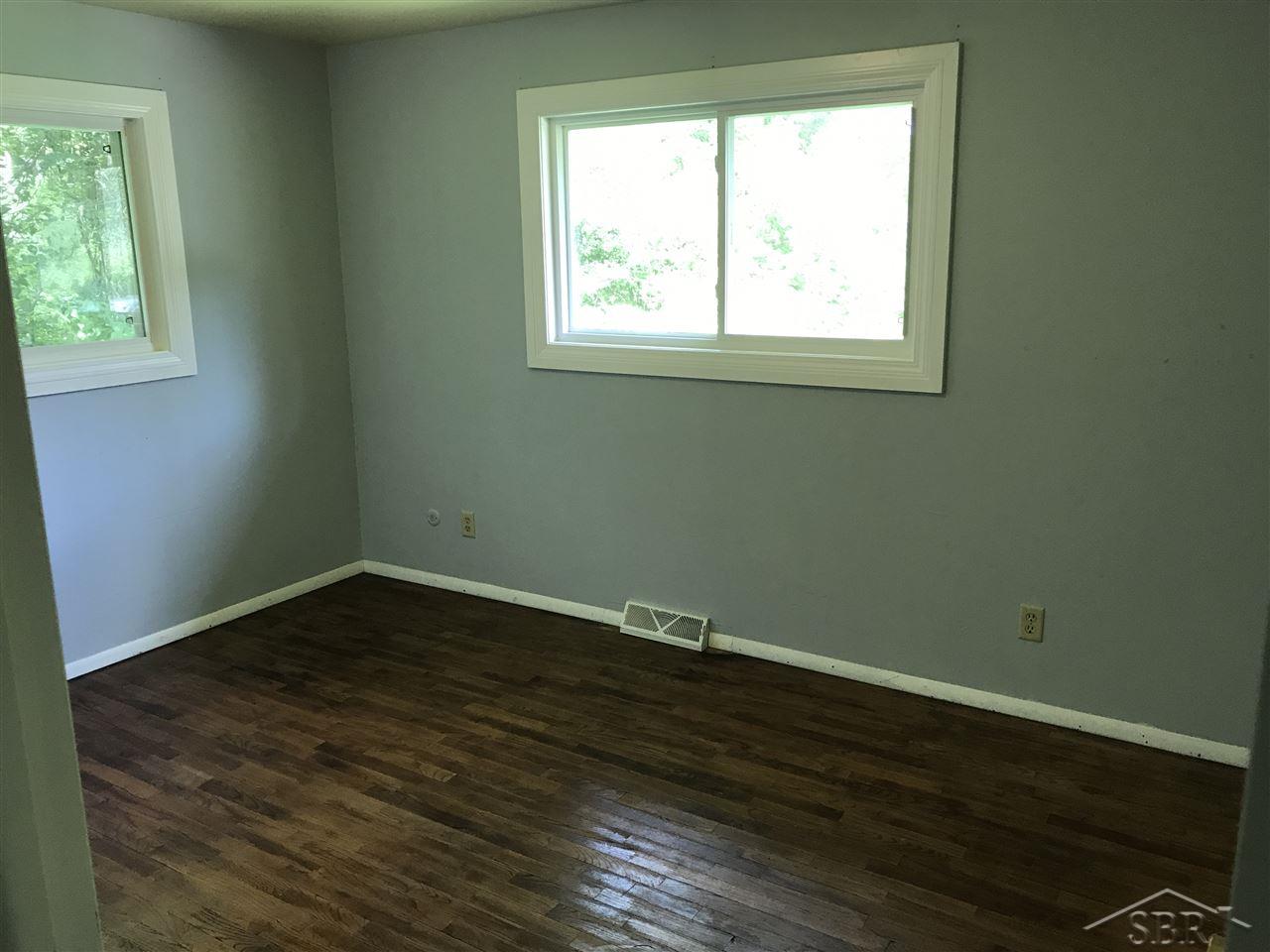 3010-3012 South Towerline Road Bridgeport, MI 48722 - Photo 6 of 9 31340708-5.JPG