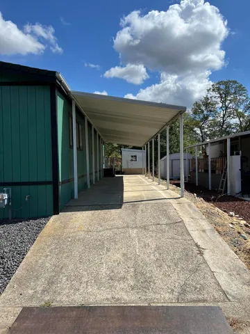 a view of a house with a entertaining space