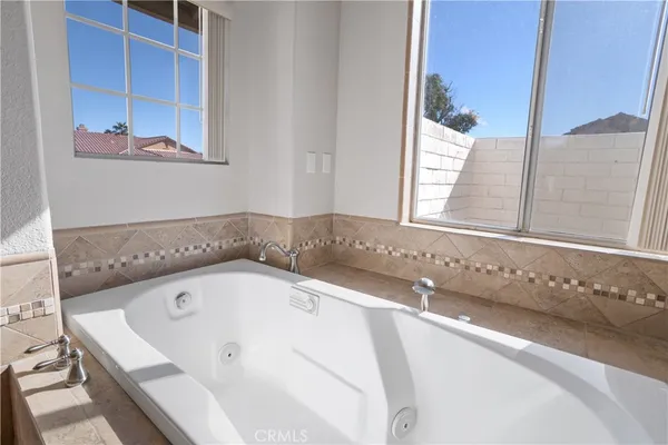 $5,275 | 44185 Camino Lavanda, La Quinta, CA 92253