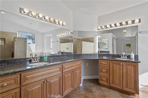 $5,275 | 44185 Camino Lavanda, La Quinta, CA 92253