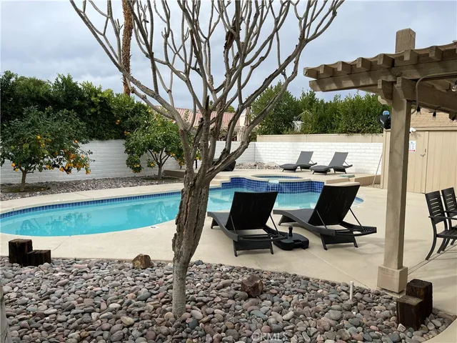 $5,375 | 44185 Camino Lavanda, La Quinta, CA 92253