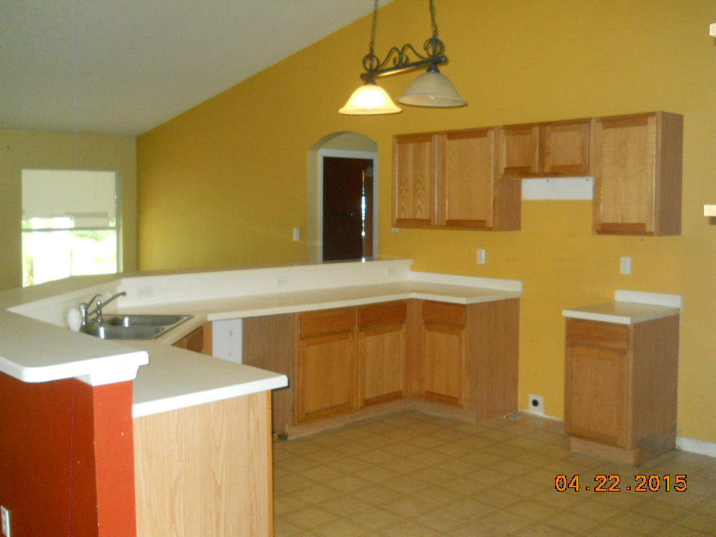 400 Southwest Ryder Road Port St. Lucie, FL 34953 - Photo 4 of 7 DSCN9335