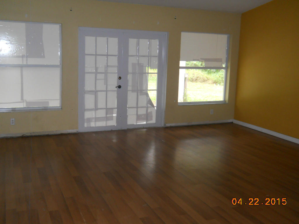 400 Southwest Ryder Road Port St. Lucie, FL 34953 - Photo 5 of 7 DSCN9336