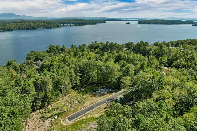$1,350,000 | 37 Stern Castle, Unit 33, Laconia, NH 03246