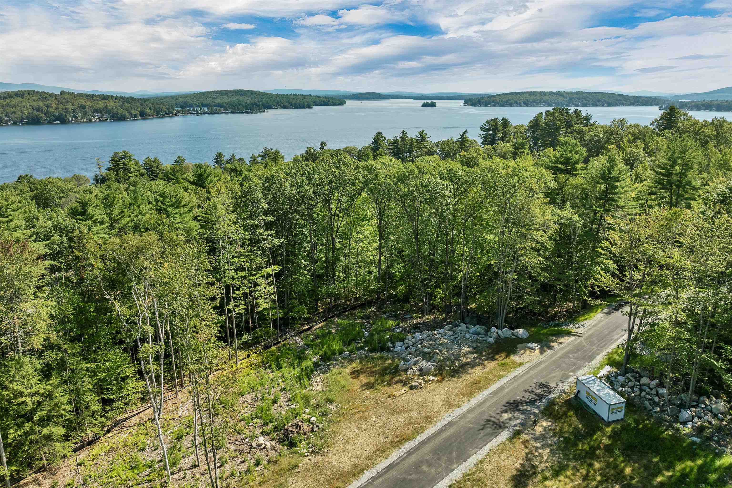 37 Stern Castle, Unit 33 Laconia, NH 03246 - Photo 31 of 34