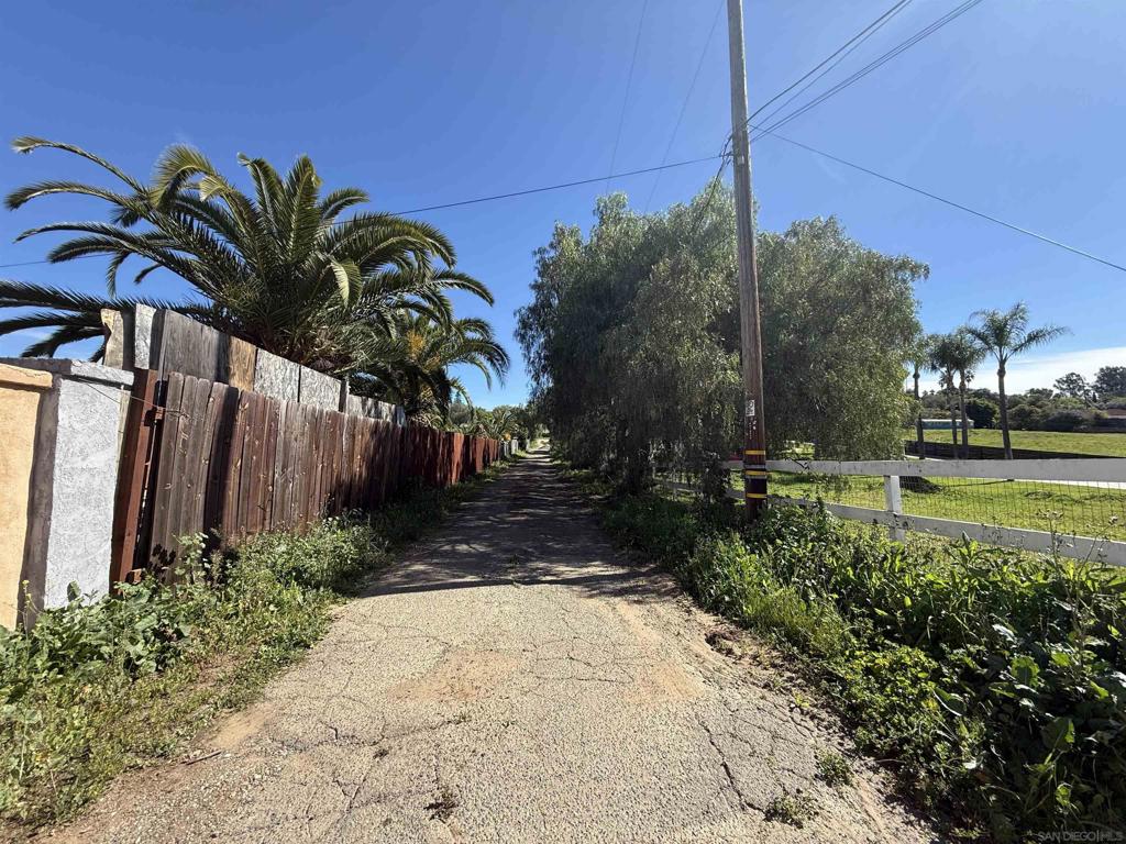 2055 Riviera Drive Vista, CA 92084 - Photo 9 of 10