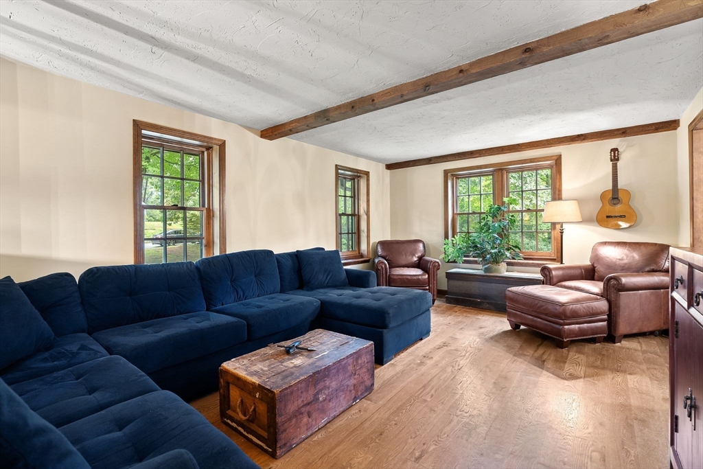 35 Lowell Road Pembroke, MA 02359 - Photo 3 of 42 Gallery Image 3