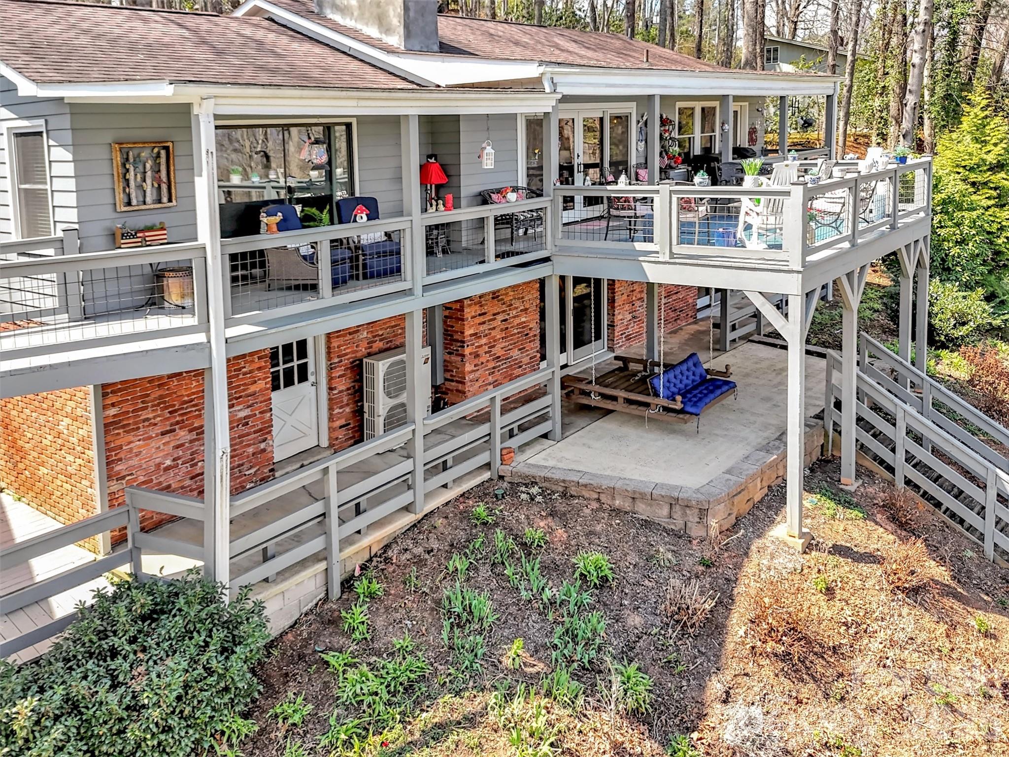 297 Ridge Road Waynesville, NC 28786 - Photo 28 of 47 Gallery Image 28