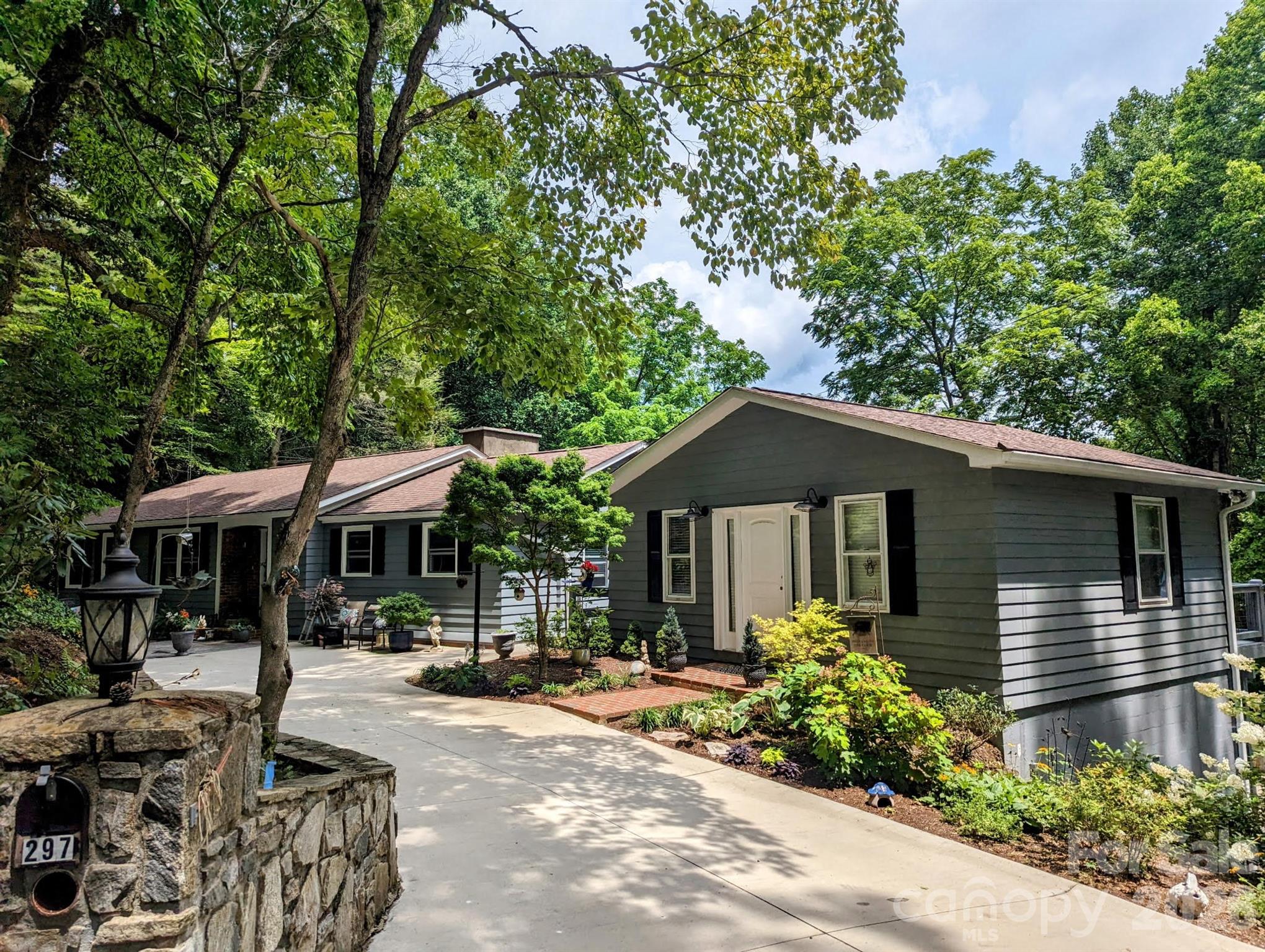 297 Ridge Road Waynesville, NC 28786 - Photo 47 of 47 Gallery Image 47