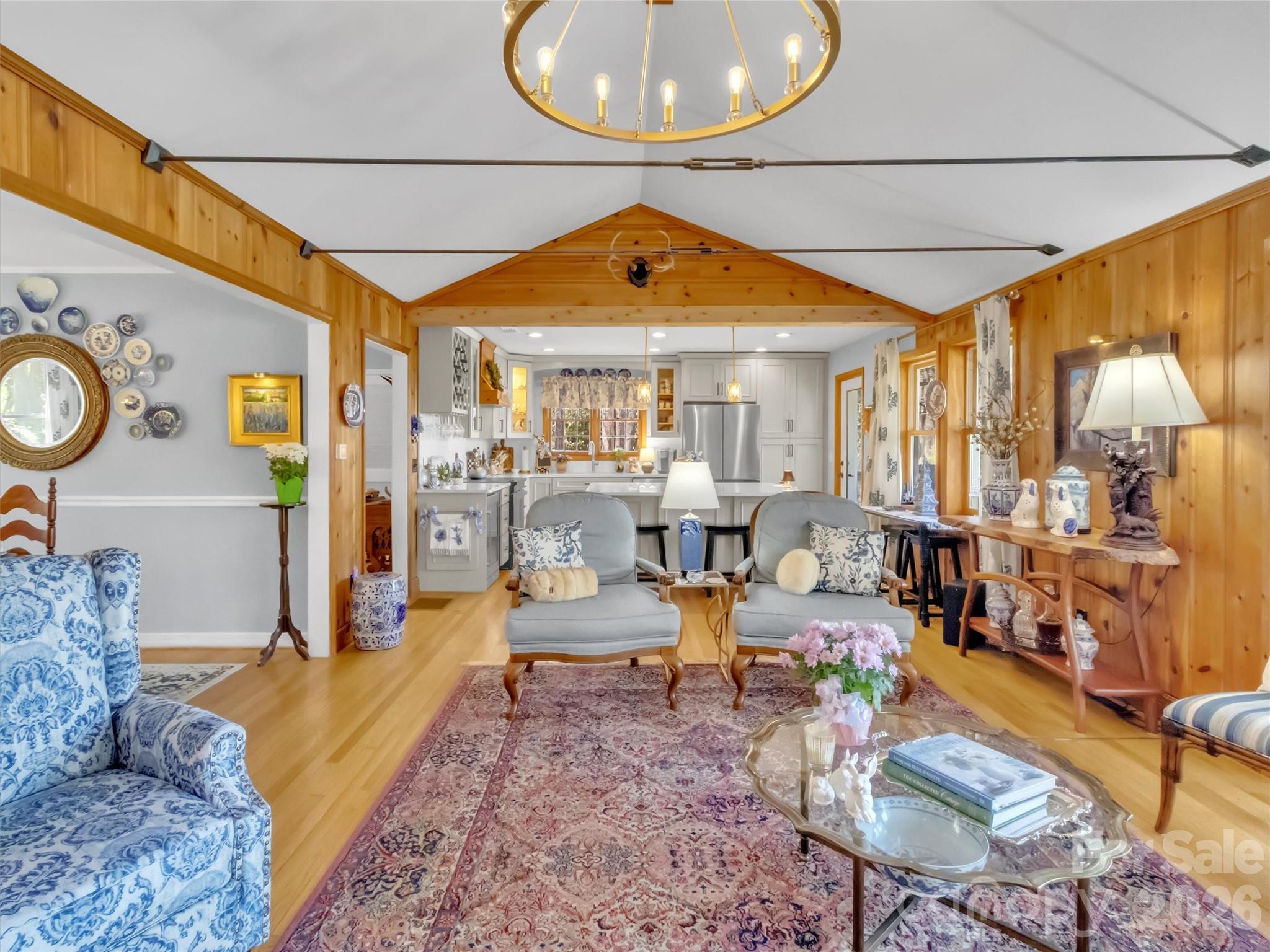 297 Ridge Road Waynesville, NC 28786 - Photo 7 of 47 Gallery Image 7