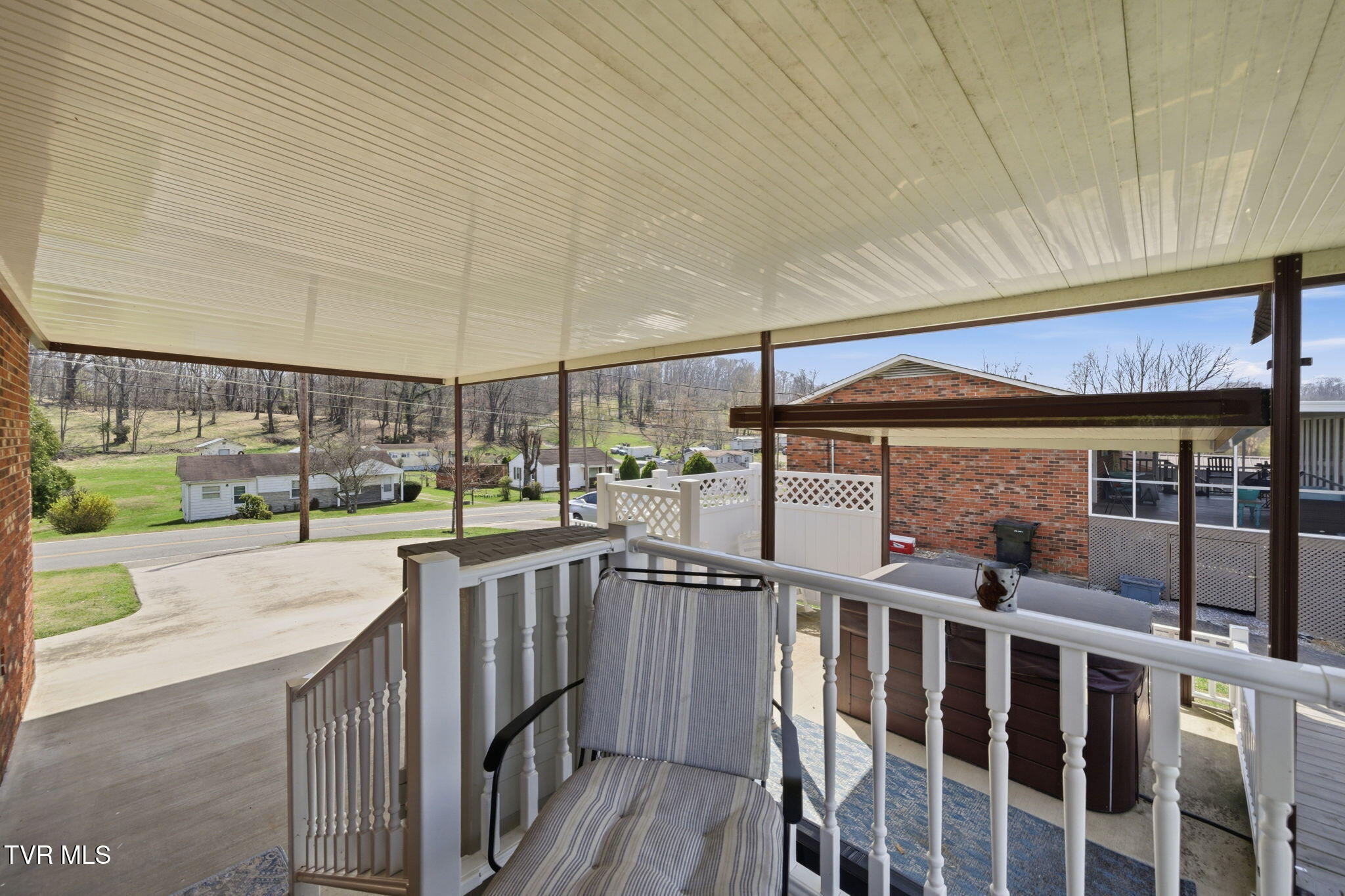 392 Minga Road, Unit 2 Kingsport, TN 37663 - Photo 18 of 29 22-web-or-mls-039_DSC08180