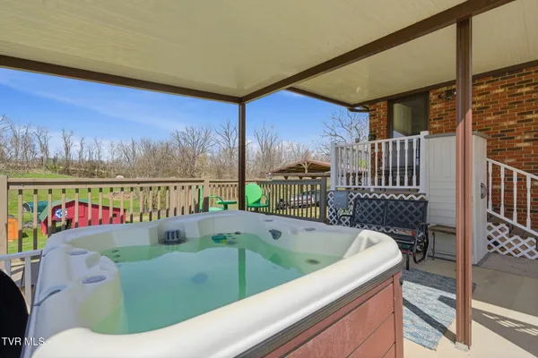 $2,550 | 392 Minga Road, Unit 2, Kingsport, TN 37663