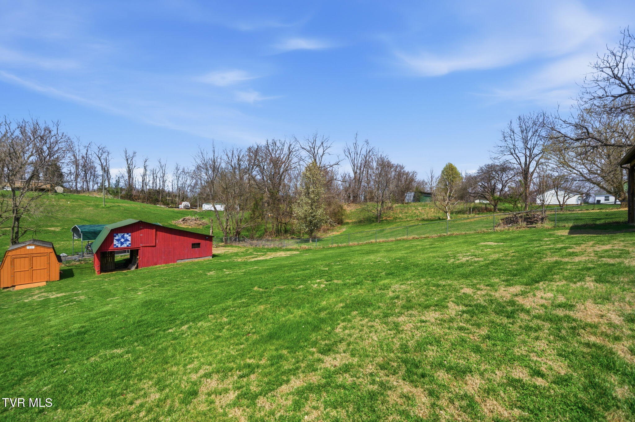 392 Minga Road, Unit 2 Kingsport, TN 37663 - Photo 23 of 29 27-web-or-mls-038_DSC08175