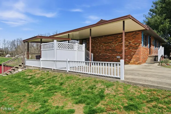 $2,550 | 392 Minga Road, Unit 2, Kingsport, TN 37663