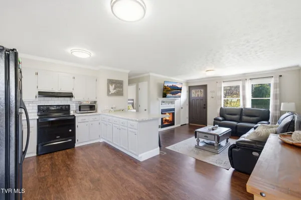 $2,550 | 392 Minga Road, Unit 2, Kingsport, TN 37663