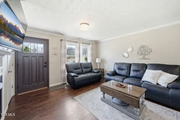 $2,550 | 392 Minga Road, Unit 2, Kingsport, TN 37663