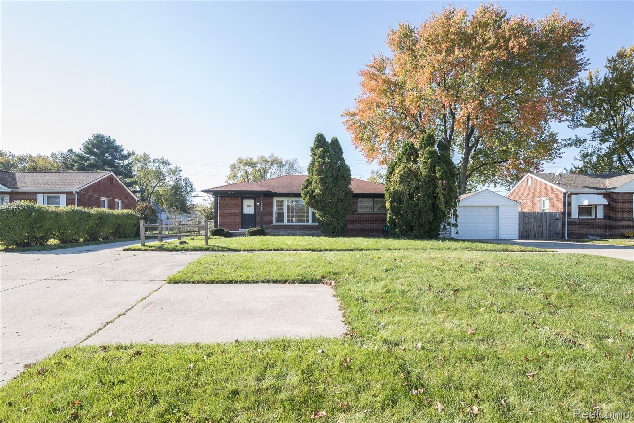 14378 Trenton Road Southgate, MI 48195 - Photo 27 of 34 Full Brick ranch