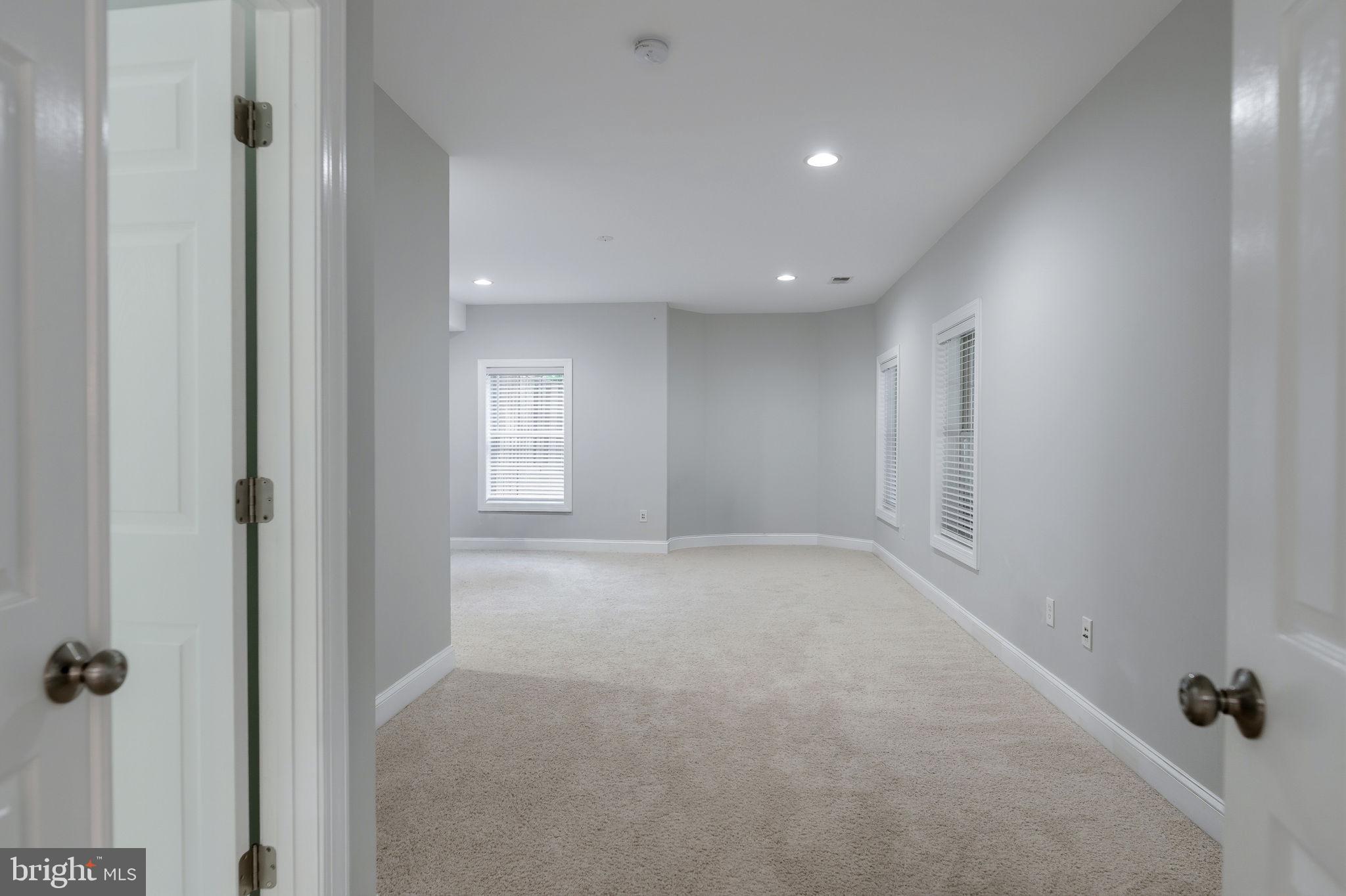 6039 Deer Ridge Trail Springfield, VA 22150 - Photo 67 of 103