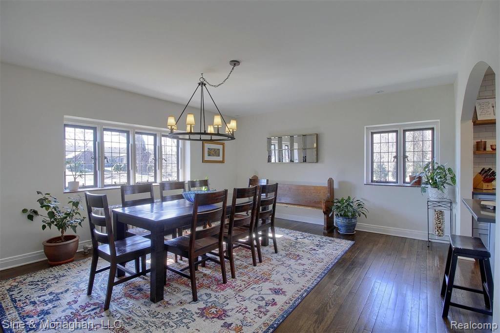 1017 Lake Shore Road Grosse Pointe Shores, MI 48236 - Photo 13 of 55