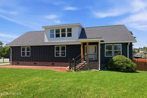 $1,550,000 | 201 Mansfield Parkway, Morehead City, NC 28557