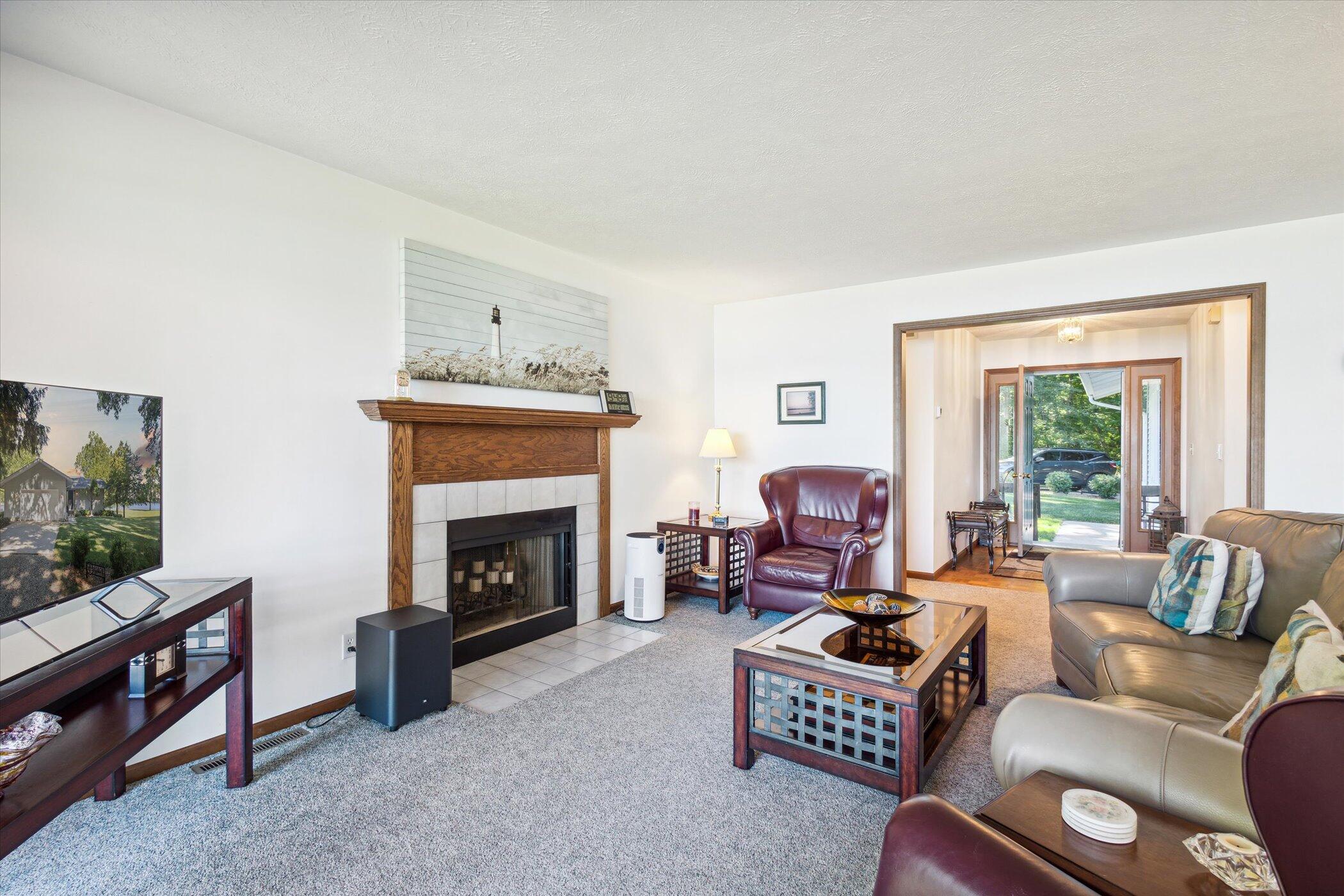 85970 Gaertig Drive Decatur, MI 49045 - Photo 8 of 57 08-85970-Gaertig-Dr-Decatur-MI-49045-Win