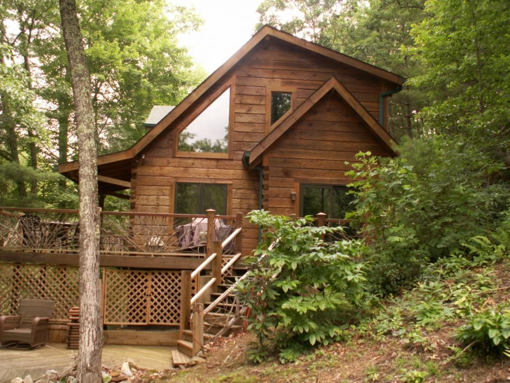 563 COVE RIDGE ROAD