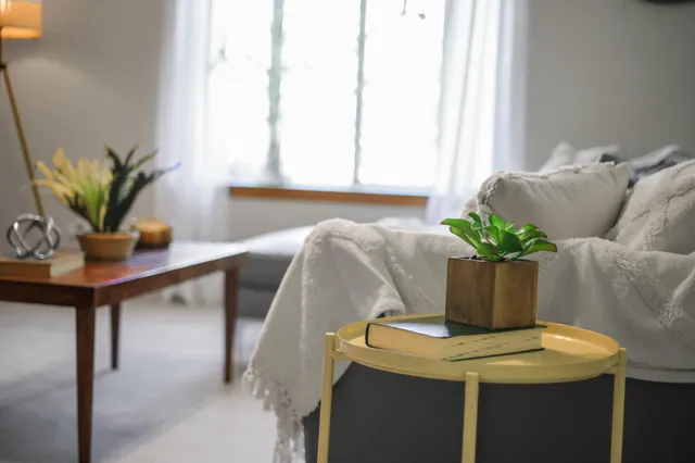 $440,000 | 17328 Broken Ridge Road, Bella Vista, CA 96008