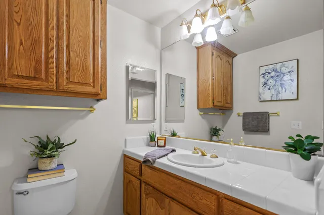 $440,000 | 17328 Broken Ridge Road, Bella Vista, CA 96008